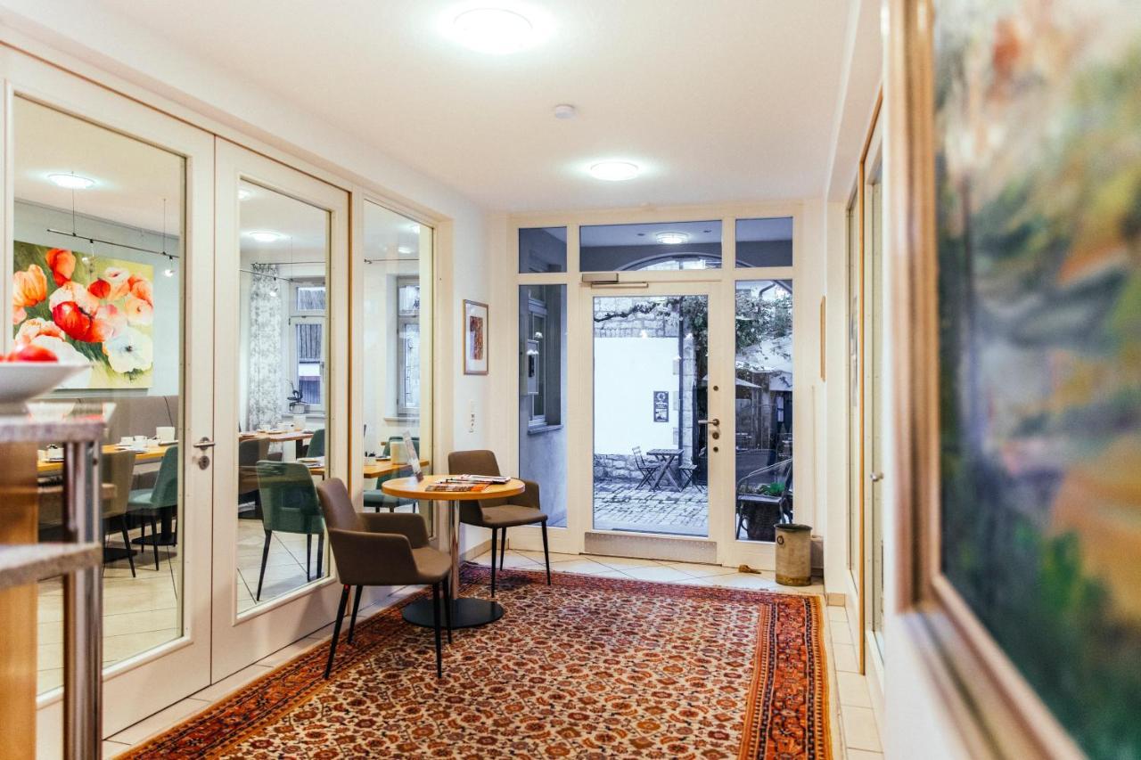 Weingut Pastoriushaus - Artur Steinmann Hotel ซอมเมอร์เฮาเซน ภายนอก รูปภาพ